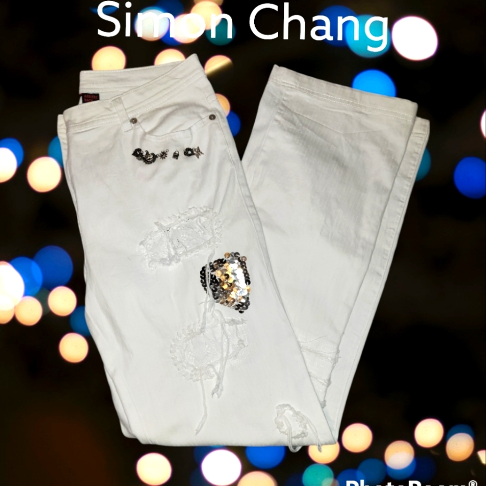 NWOT Simon Chang Arriere Back Charms Sz 10